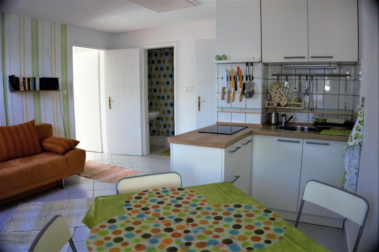 Nefelejcs Apartmanhaz *