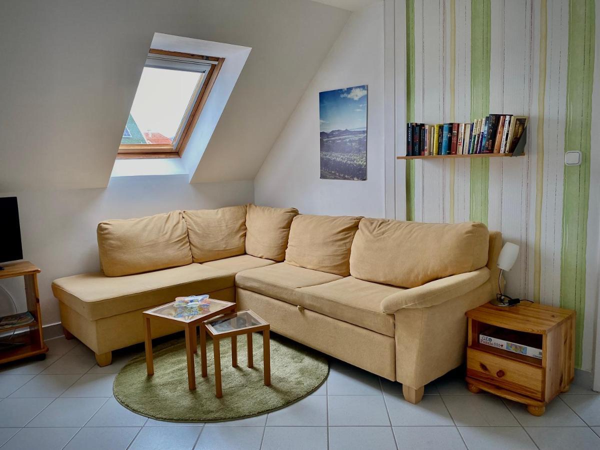 Appartement Nefelejcs Apartmanhaz Gyenesdiás