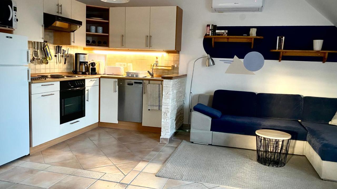 Nefelejcs Apartmanhaz Appartement Gyenesdiás